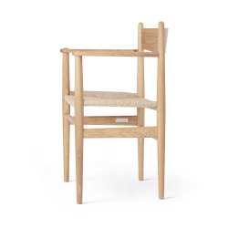 Carl Hansen &amp; S�n CH37 spisebordsstol med arml�n designet af Hans J. Wegner