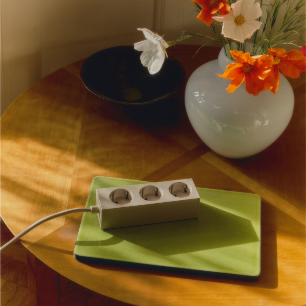 Pedestal Power Bar 5 meter