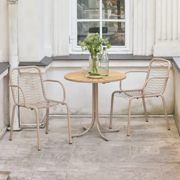  Mandalay Marguerit �70 &amp; Ivy Wire 