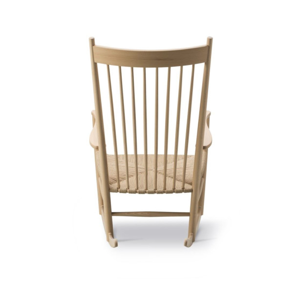 Fredericia furniture J16 Gyngestol af Hans J. Wegner, s�bebehandlet eg og naturflet