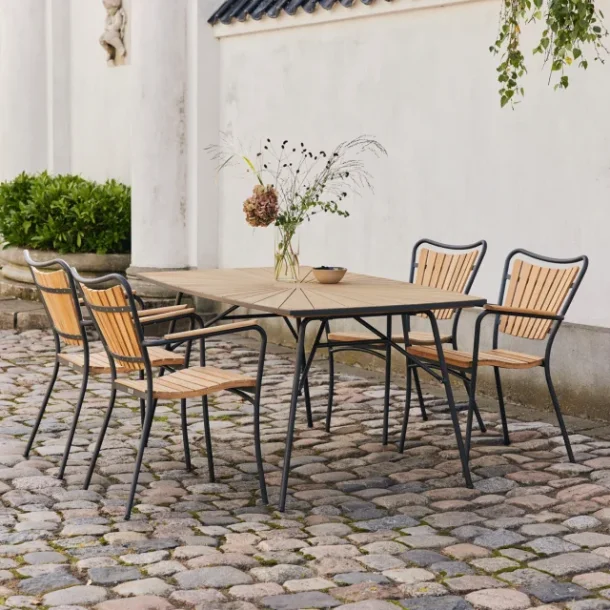 Mandalay Marguerit Havebord 4-6 pers. L144