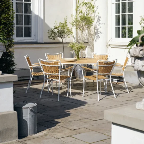 Mandalay Marguerit Havebord �140