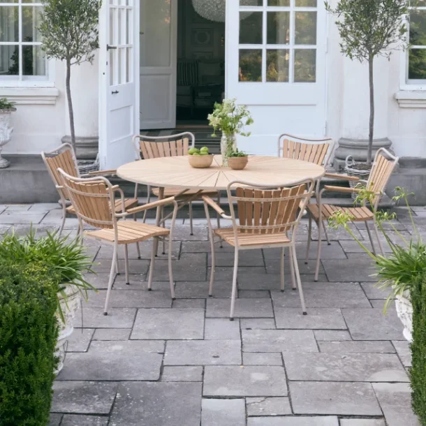 Mandalay Marguerit Havebord �140