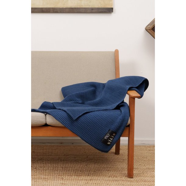 S.N.S Herning HAVEN blanket, faded blue melange