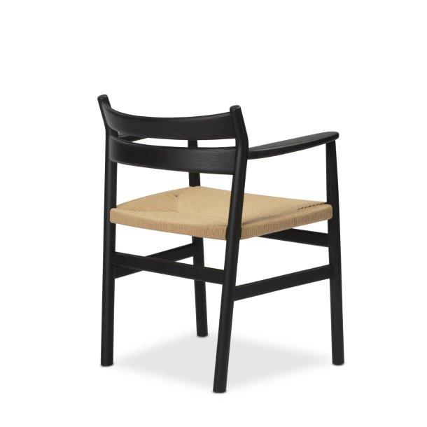 Bernstorffsminde BM2 armstol eg sortlakeret Af Brge Mogensen