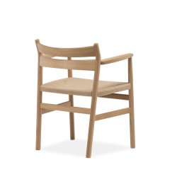 Bernstorffsminde BM2 armstol eg olie Af Brge Mogensen