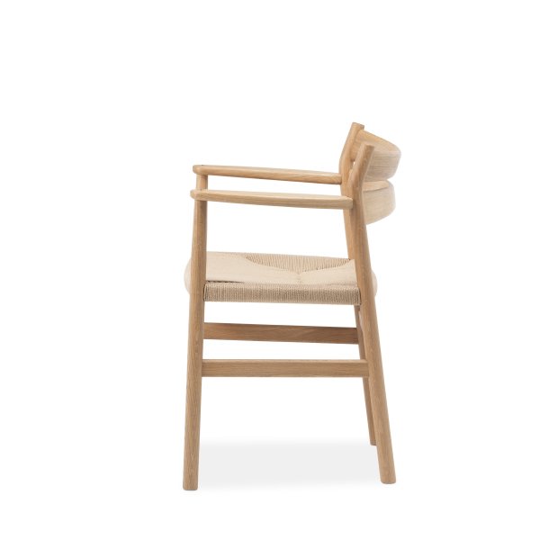 Bernstorffsminde BM2 armstol eg olie Af Brge Mogensen