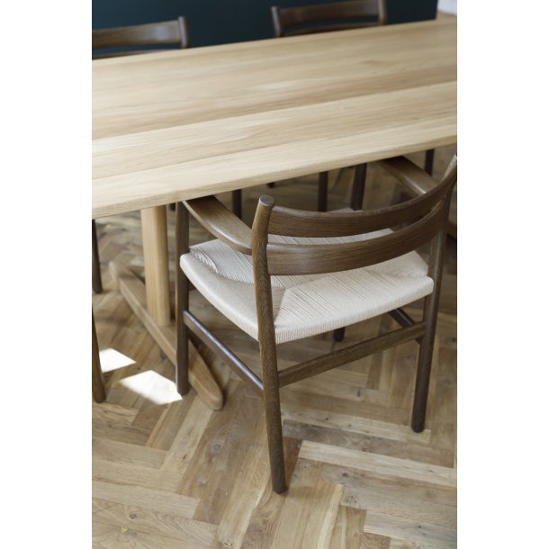 Bernstorffsminde BM2 armstol eg rget Af Brge Mogensen