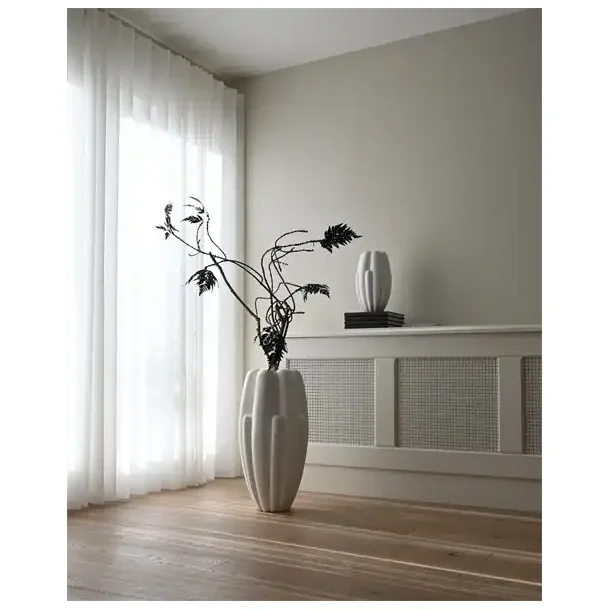 101 Copenhagen Bloom Vase Slim, Mini - Bone White