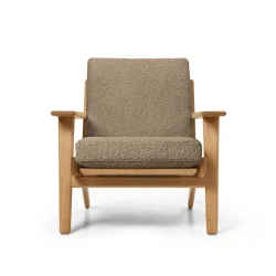 Carl Hansen &amp; S�n CH290 loungestol af Hans J. Wegner