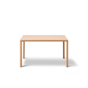 Fredericia Furniture Piloti Wood sofabord, 75x75, H:41 cm af Hugo Passos