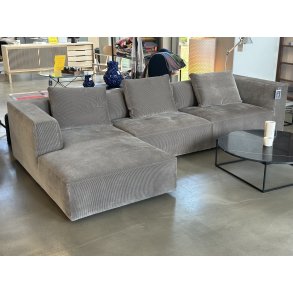 JUUL Furniture 101 Sofa m. chaiselong – Stoffet Mainz 21