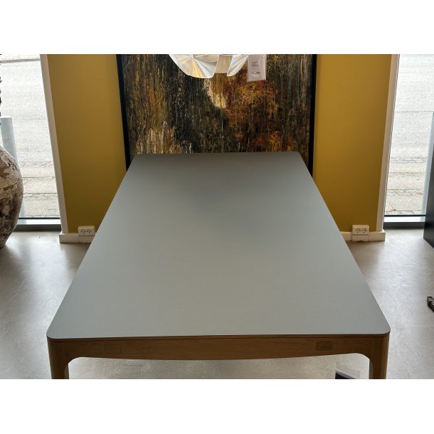 Naver Collection GM 3700 RO spisebord