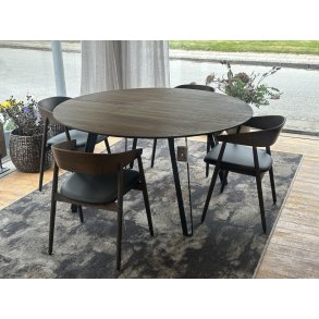 MUUBS Space Spisebord + 4 AC2 Spisebordsstole