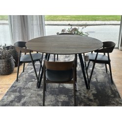 MUUBS Space Spisebord + 4 AC2 Spisebordsstole