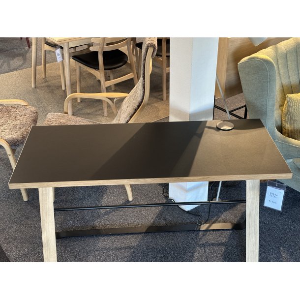 Sibast Furniture Hemingway skrivebord