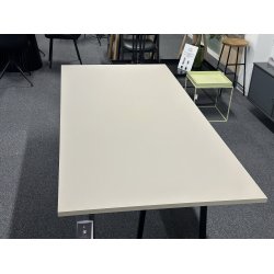 HAY Loop stand bord