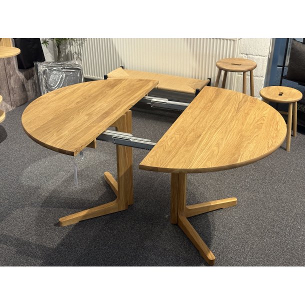 FDB M�bler C69E Spisebord inkl. 2 till�gsplade