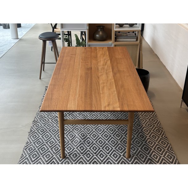 Carl Hansen &amp; S�n CH327 Spisebord