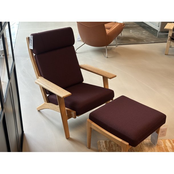 Carl Hansen &amp; S�n CH291 Loungestol inkl. CH290F Fodskammel