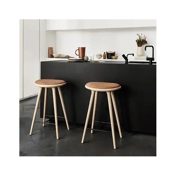 Mater High Stool Sbebehandlet eg 69 cm