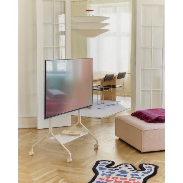 Pedestal Moon Rollin� Tall 