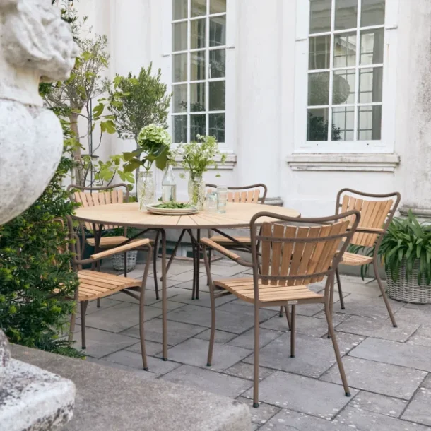 Mandalay Marguerit Havebord �140