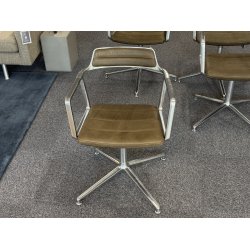 Vipp Chair 452
