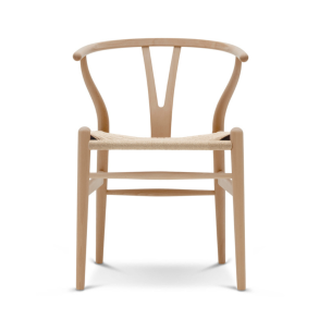 Carl Hansen & S�n Y-stolen CH24 af Hans J. Wegner, olieret b�g og naturflet