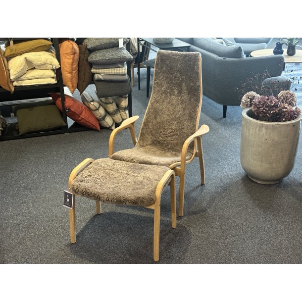 Swedese Lamino Stol + Skammel Sahara Freskind