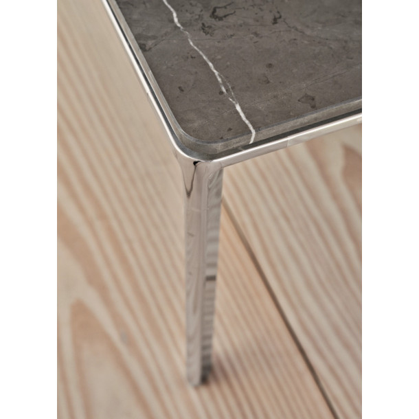 Vipp 427 sofabord, kvadratisk 80x80 cm