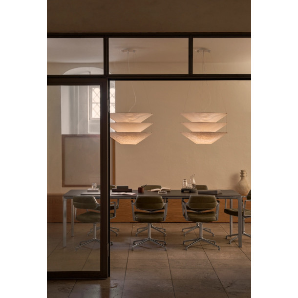 Vipp 433 spisebord, medium