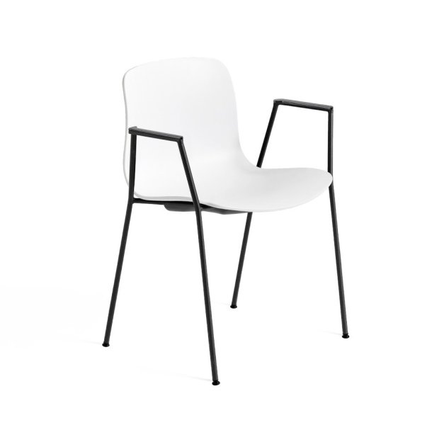 About A Chair 18 (AAC 18) m. armln, upolstret