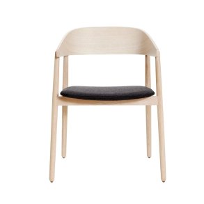 Andersen Furniture AC2 stol m. stofsde (2-805) byKATO