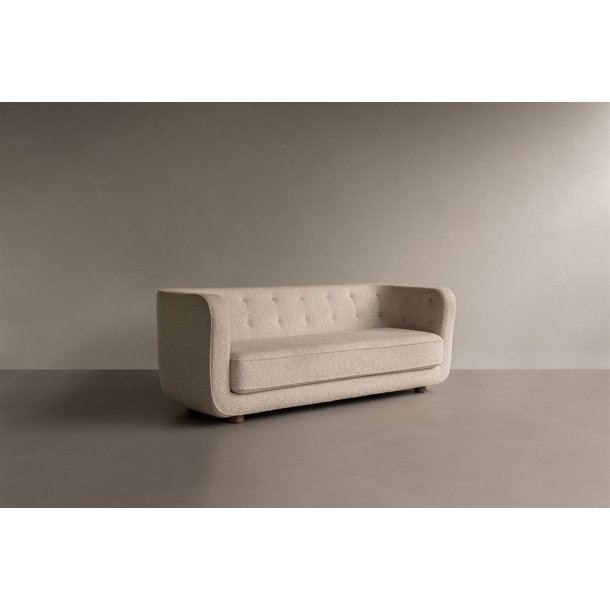 Audo Copenhagen Vilhelm Sofa Sacho nul 0001, med Vegetabilske lderknapper
