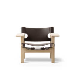 Fredericia furniture Den Spanske Stol af Brge Mogensen Mrkebrun Eg sbe