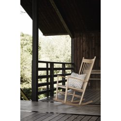 Fredericia furniture J16 Gyngestol af Hans J. Wegner, sbebehandlet eg og naturflet