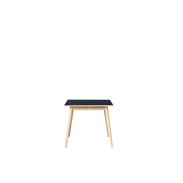 FDB Mbler - C35A spisebord af Poul Volther i eg, 4 personer