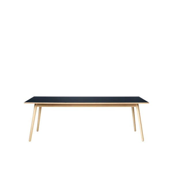 C35C spisebord af Poul Volther i eg, 8 personer