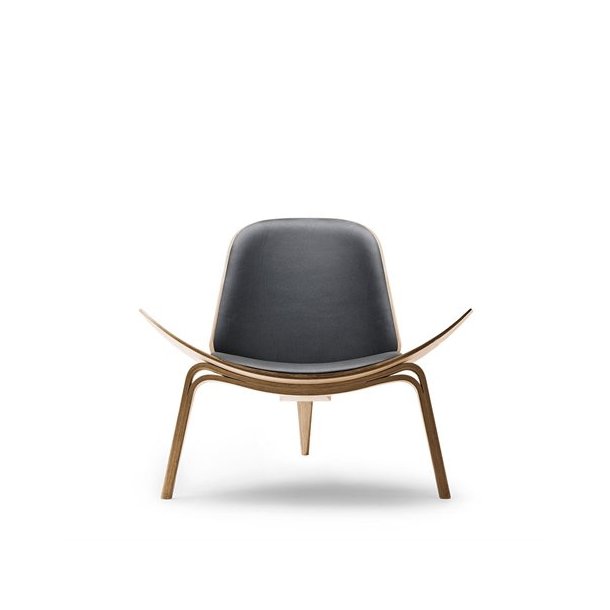 CH07 Skalstolen af Hans J. Wegner,  eg og lder 