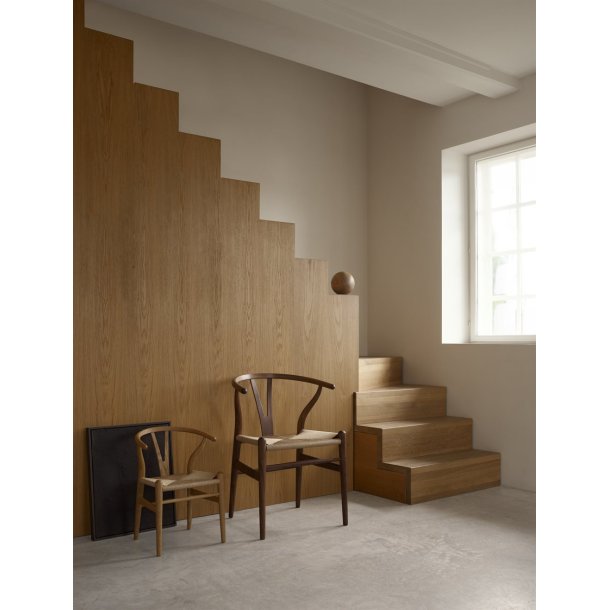 Carl Hansen &amp; Sn CH24 Brne Y-stol