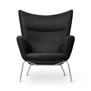 Wing Chair CH445 af Hans J. Wegner, stof