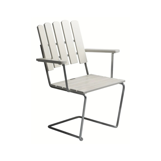 Grythyttan Armchair A2 &#150; Hvidlakeret eg med varmgalvaniseret stel