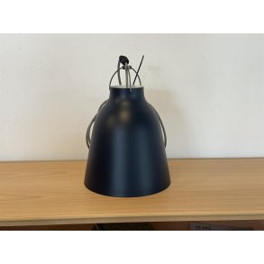 Caravaggio P2, 25,8 cm diameter, Sort