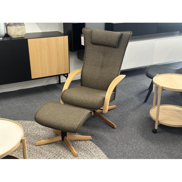 Brunstad Delta Motion Lnestol med Skammel