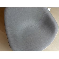 HAY About A Lounge 82 (AAL 82)