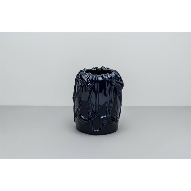 Raawii Michael Kvium - Jam - vase - deep cobalt