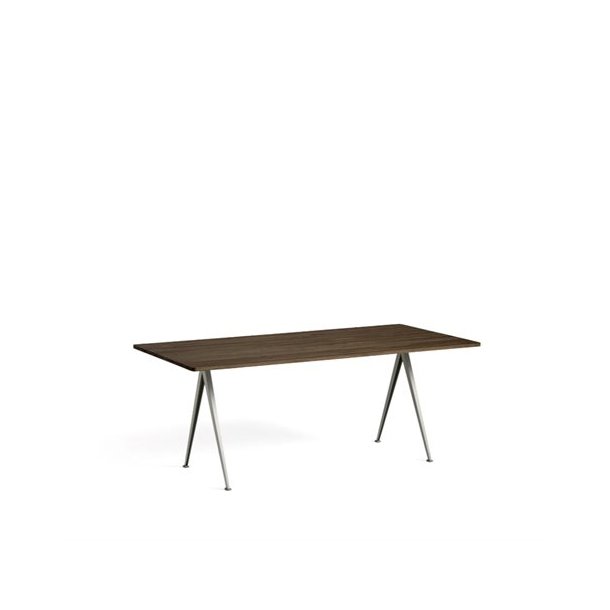 Pyramid Table 02, aflangt bord i egetr, 190 cm