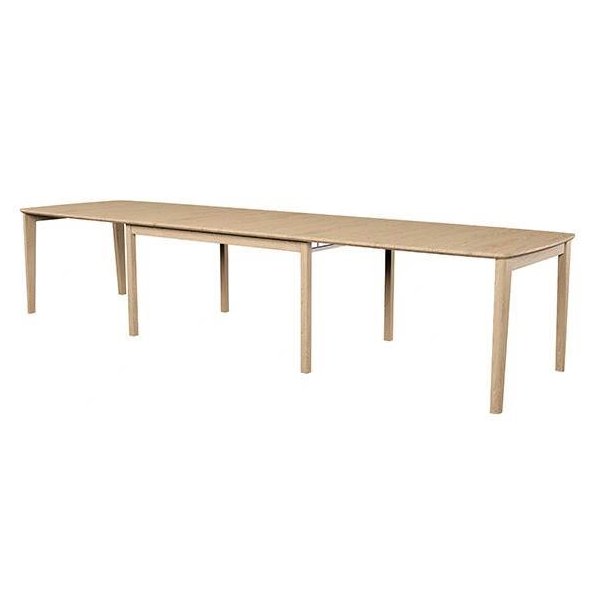 Skovby SM107 eg massiv spisebord inkl. 3 tillgsplader