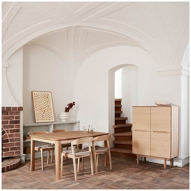 Skovby SM107 eg massiv spisebord inkl. 3 tillgsplader